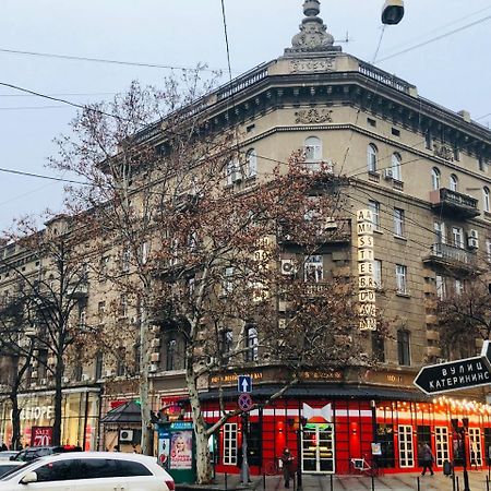 2 Bedroom On Deribasovskaya Str. Odessa Exterior foto